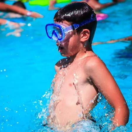 מלון Adriatico Family Village גאטאו א מארה
