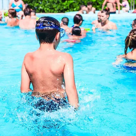 Adriatico Family Village 3*