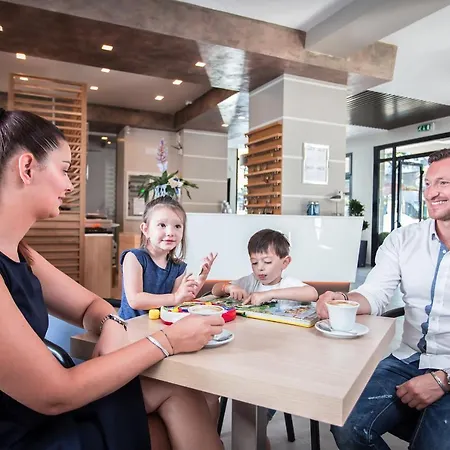 Adriatico Family Village Hotel 3*