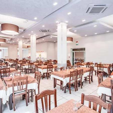 Hotel Adriatico Family Village 3*