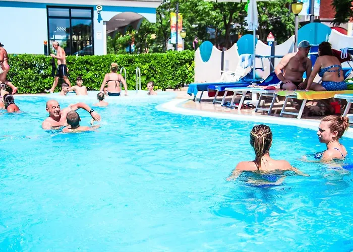 Adriatico Family Village מלון 3*