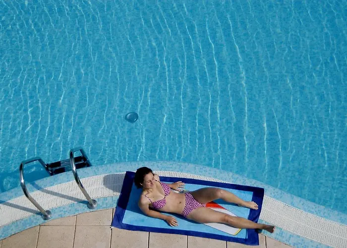 Adriatico Family Village 3*