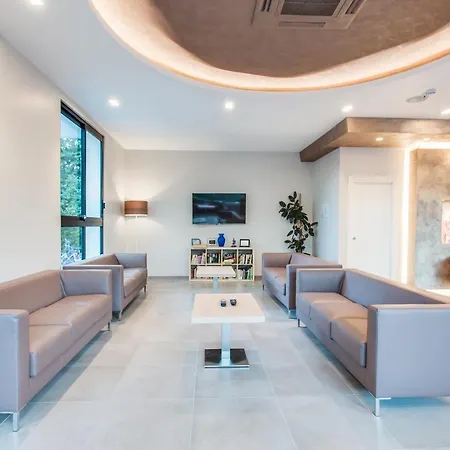 Adriatico Family Village 3*