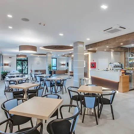Hotel Adriatico Family Village 3*