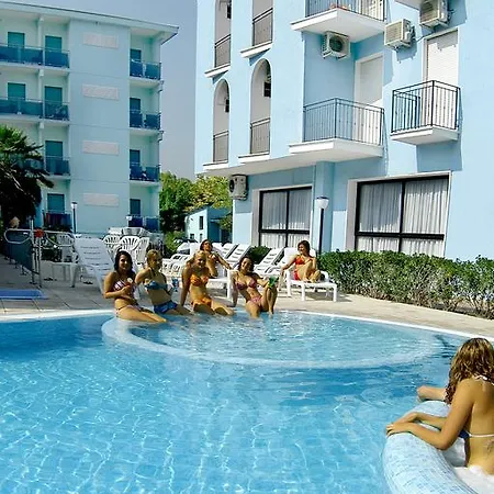 酒店 Adriatico Family Village 3*