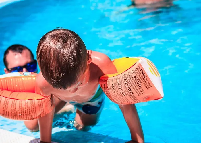 Adriatico Family Village 加提欧马里