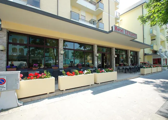 Szálloda Adriatico Family Village 3*