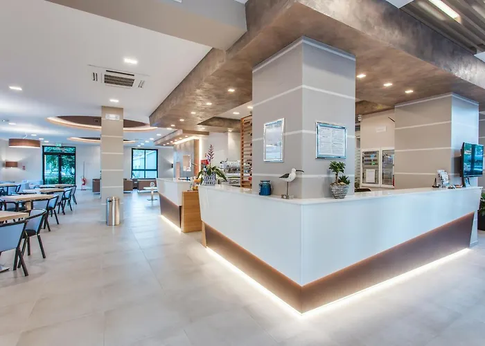 酒店 Adriatico Family Village 加提欧马里