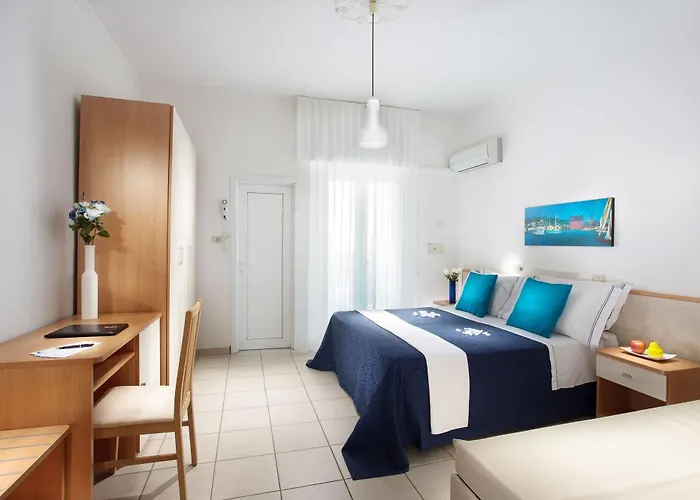מלון Adriatico Family Village גאטאו א מארה
